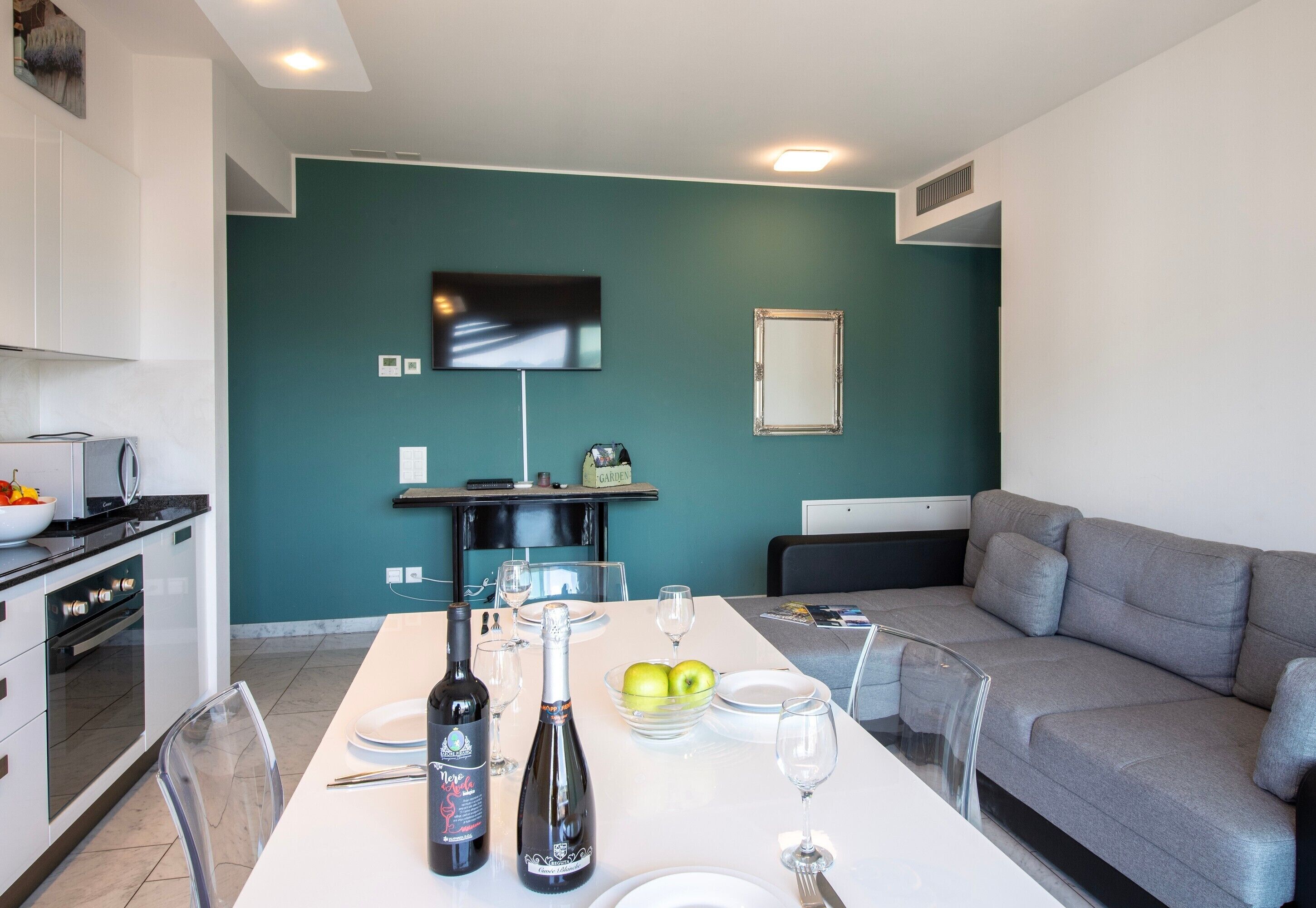 Familienapartment, 1 Schlafzimmer, Balkon (Panoramic Penthouse with Balcony) | Speisen