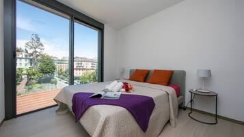 Apartament familiar, 1 dormitori (Urban Flat Paradiso) | 1 dormitori, planxa i posts de planxar i roba de llit