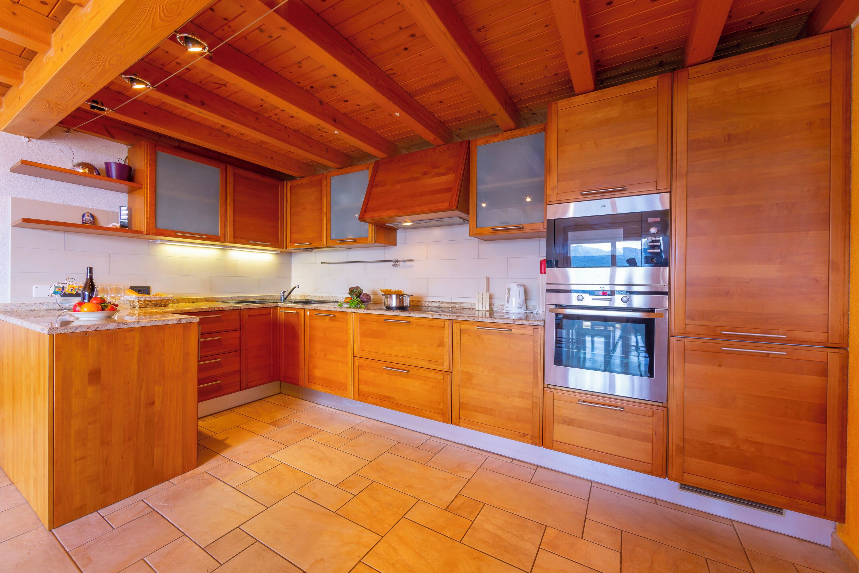 Appartement familial, plusieurs chambres (Lugano Panoramica) | Cuisine privée | Réfrigérateur grande capacité avec congélateur, four à micro-ondes
