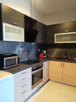 Villa, 2 Bedrooms, Smoking, Private Pool | Interior