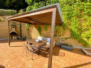 Villa, 2 Bedrooms, Smoking, Private Pool | Terrace/patio