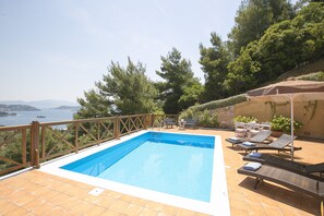 Villa, 2 Schlafzimmer, Raucher, eigener Pool | Außenbereich