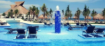 Spa and golf center located on the beach