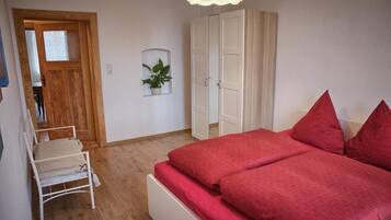 Superior Apartment | 2 bedrooms, desk, free WiFi