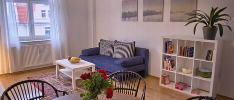 Superior Apartment | Living room | TV