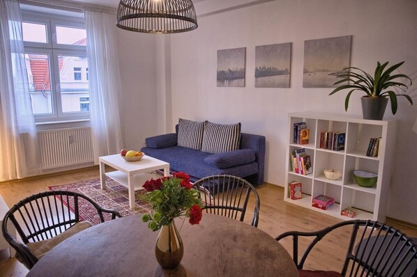 Departamento superior | Sala de estar | Televisión 