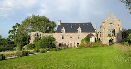 Wonderful  villa for 5 guests with WIFI and TV