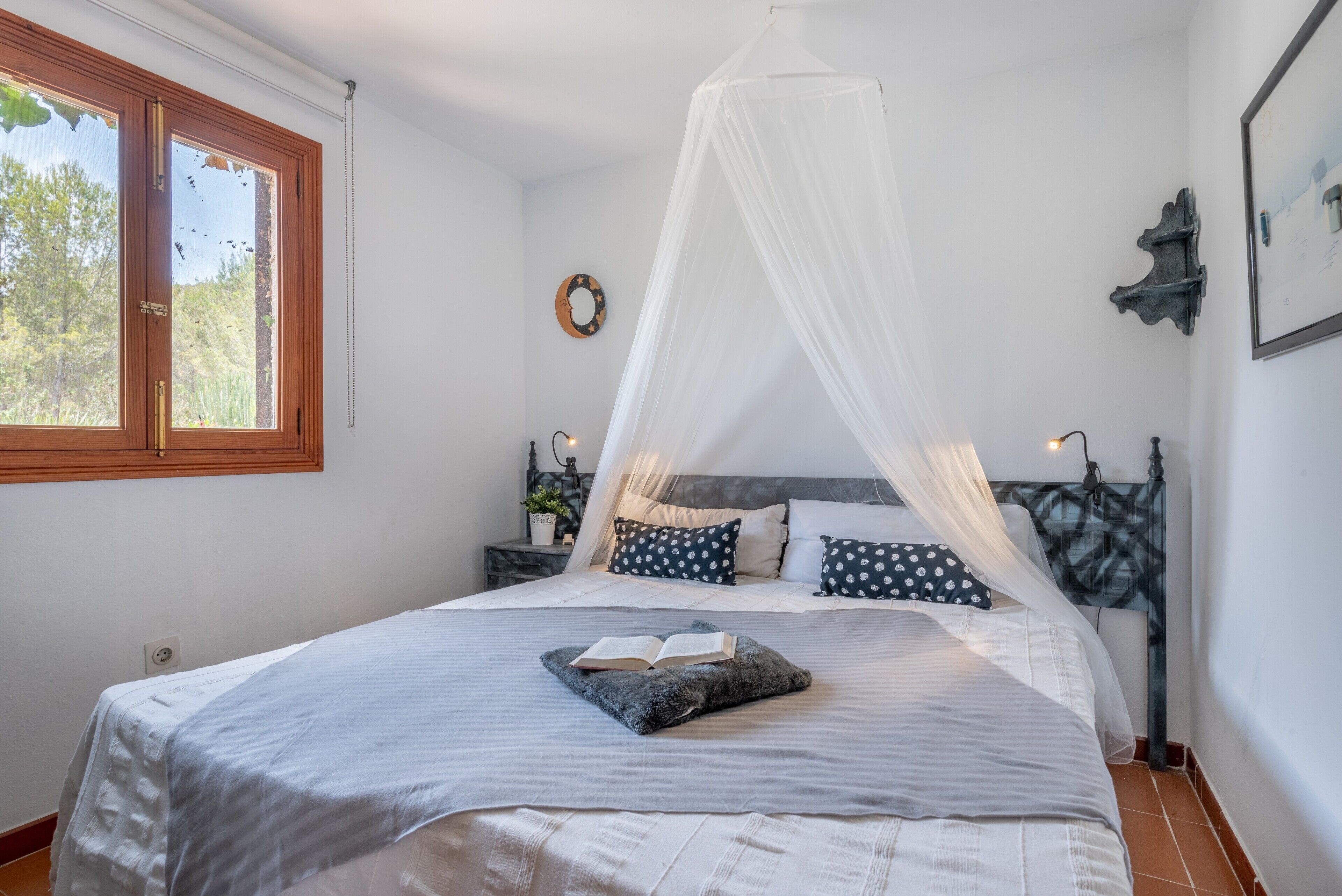 5 Schlafzimmer, Bügeleisen/Bügelbrett, kostenloses WLAN, Bettwäsche