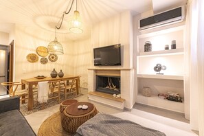 Interior - 2B Luxurious Villa Io, With Private Pool And Stunningt Sea Views (Skiathos)