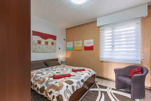 2 camere, ferro/asse da stiro, Wi-Fi gratuito, lenzuola