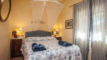 3 sovrum, strykjÀrn/strykbrÀda, gratis wi-fi och sÀngklÀder