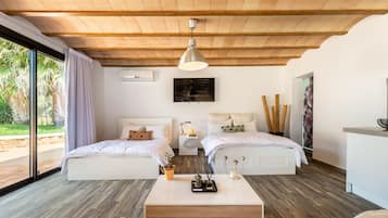 1 slaapkamer, een strijkplank/strijkijzer, gratis wifi, beddengoed