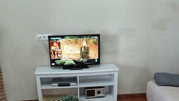 6 chambres, fer et planche Ă  repasser, Wi-Fi gratuit, draps fournis