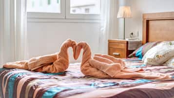 2 habitaciones, tabla de planchar con plancha y wifi gratis