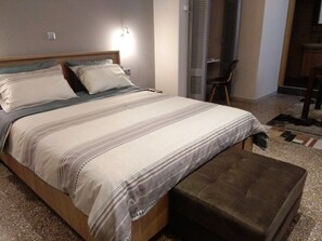 1 bedroom, iron/ironing board, WiFi