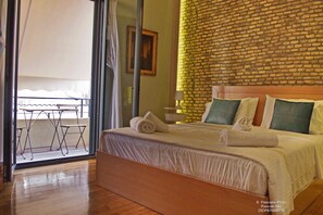 3 bedrooms, in-room safe, desk, iron/ironing board