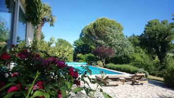 Alberca al aire libre