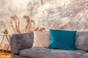 TV - Suite Italy Roma - Luxury apartment in the heart of Rome (Roma)