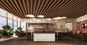 2 restaurants; breakfast, lunch, and dinner served