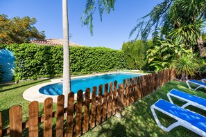 Pool - Holiday Home "La Buganvilla" For Families With Garden and Large Pool (Conil de la Frontera)