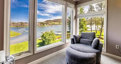 Lake Front Home w/ Hot Tub, Fire pit, yard, walk to Wisp Resort,Tubing Hill View