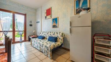 TV, DVD player, stereo