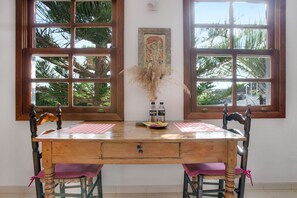 تناول الطعام