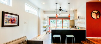 Eastside Cabana - Nær UT og sentrum