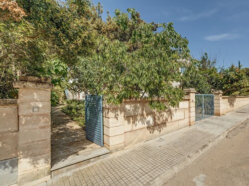 Peaceful location with terrace – Apartment Es Romani Alto