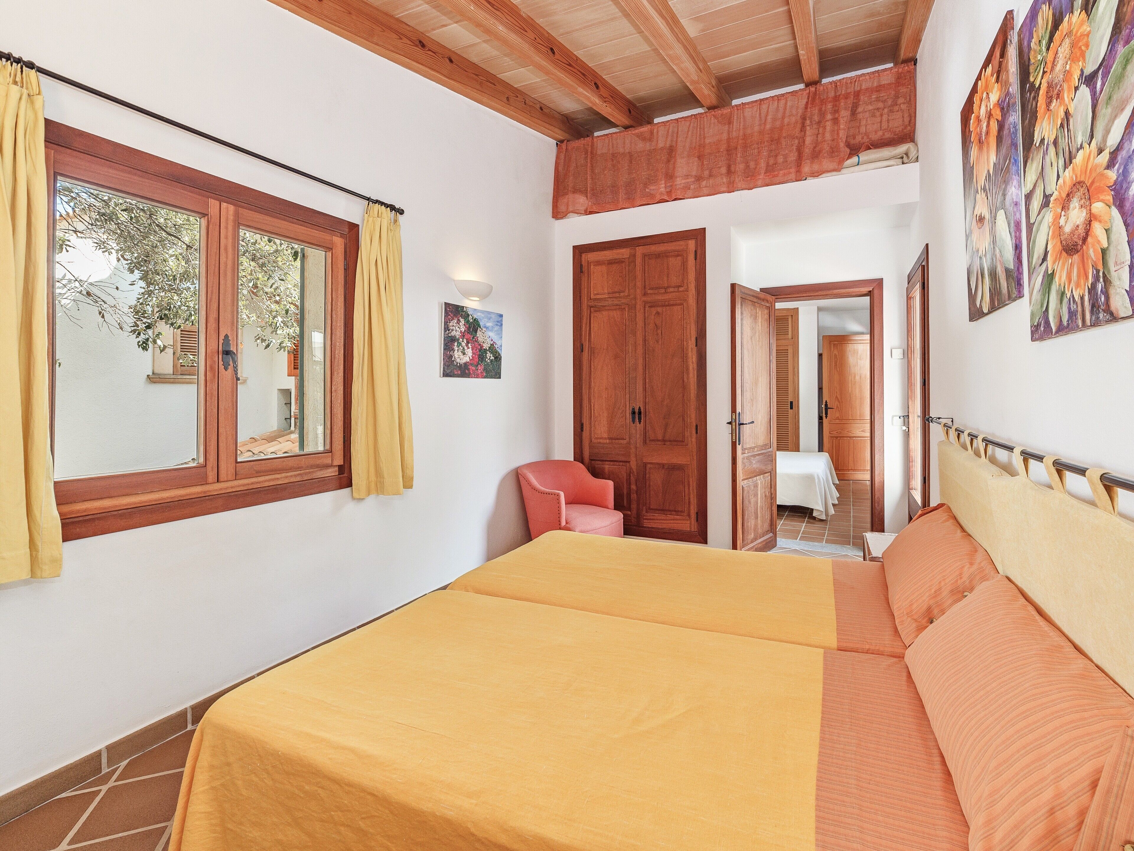 2 makuuhuonetta, ilmainen Wi-Fi, vuodevaatteet