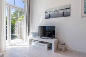 TV, DVD player, stereo