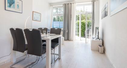 Ferienwohnung "Landhaus am Watt" im Wattenmeer mit WLAN und Terrasse