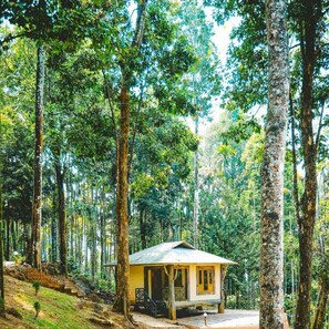 Deluxe Cottage | Garden view - Vythiri Wild Forest Resort (Vythiri)