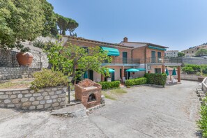 Exterior - In panoramic position with sea view - Villa Lorena - Appartamento 2 (Capoliveri)
