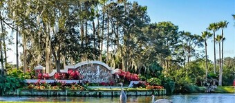 Heritage Oaks 2 Bedroom with Golf Course and Water Views