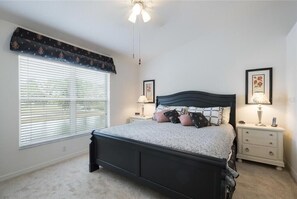 2 bedrooms, desk, iron/ironing board, free WiFi