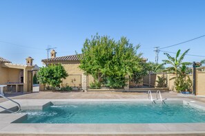Pool - In a quiet location, with large garden and pool - Casa Ramón (Conil de la Fronters)
