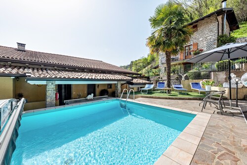 Schöne Ferienwohnung "Residenz Tatiana A3" mit Pool, Terrasse