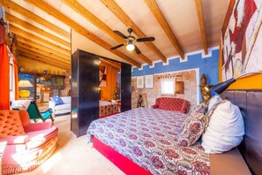 1 chambre, fer et planche à repasser, Wi-Fi gratuit, draps fournis