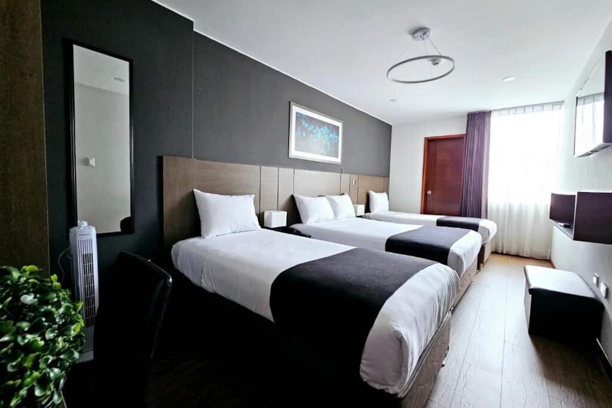 1 bedroom, in-room safe, desk, laptop workspace