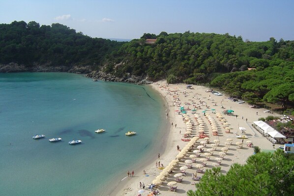 Beach nearby - Apartment Il Mirto with Mediterranean Garden and Sea View (Marciana)