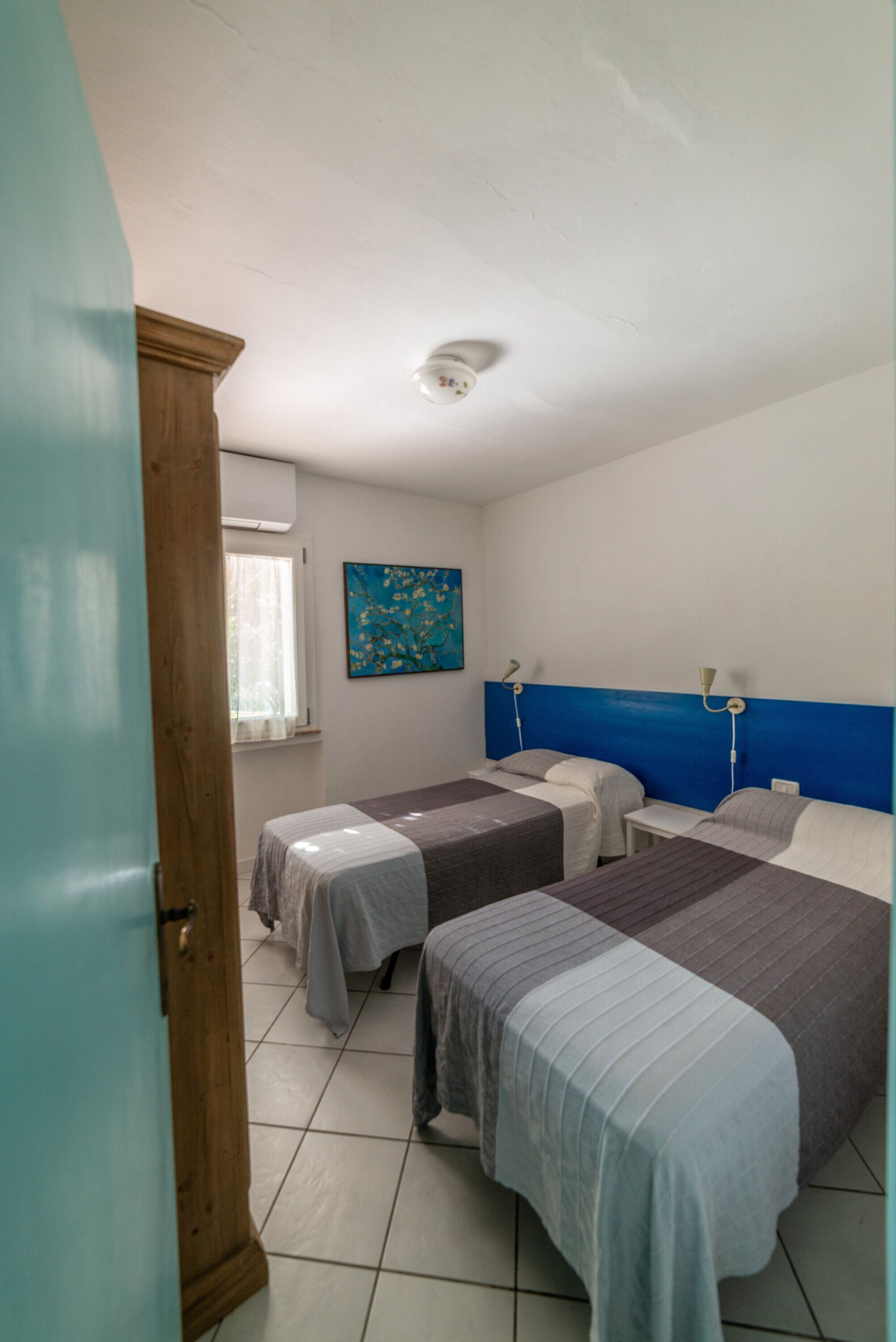 2 slaapkamers, een strijkplank/strijkijzer, gratis wifi, beddengoed