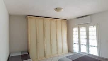 2 habitaciones, tabla de planchar con plancha y wifi gratis