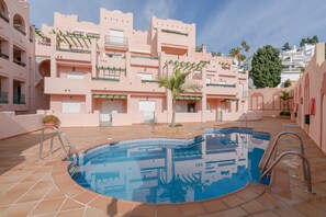 Pool - Air-Conditioned Apartment On the Beach with Pool, Terrace & Wi-Fi (Nerja)