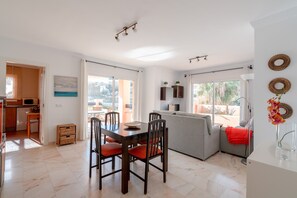 Dining - Air-Conditioned Apartment On the Beach with Pool, Terrace & Wi-Fi (Nerja)