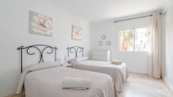 2 Schlafzimmer, Bügeleisen/Bügelbrett, kostenloses WLAN, Bettwäsche