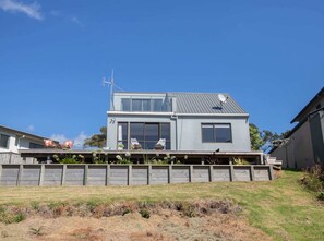 Exterior - Beachside Bach with Stunning Views (Oakura)