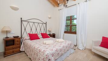 3 slaapkamers, gratis wifi, beddengoed