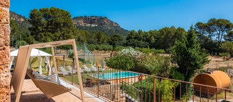Finca Monserrat, ideal for families with swimming pool