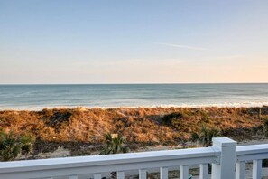 Property grounds - Unobstructed Ocean Views! Island Living! Pet Friendly and community pool (Surf City)